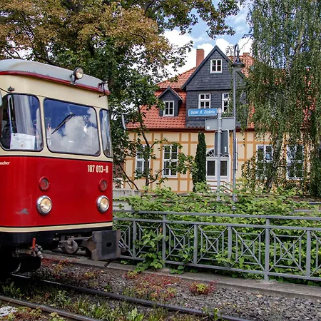Harztraeume No1 # Parkplatz # Altstadt # Brockenbahn Wernigerode Exterior photo